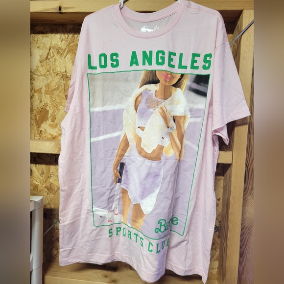 Barbie NWT Pink Los Angeles Sports Club‎ Graphic T-Shirt Size 1X - Picture 1 of 4